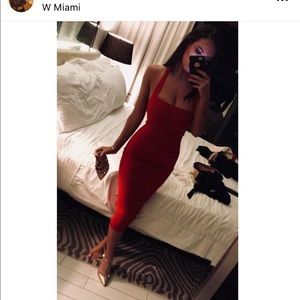 Red dress 80s neckline